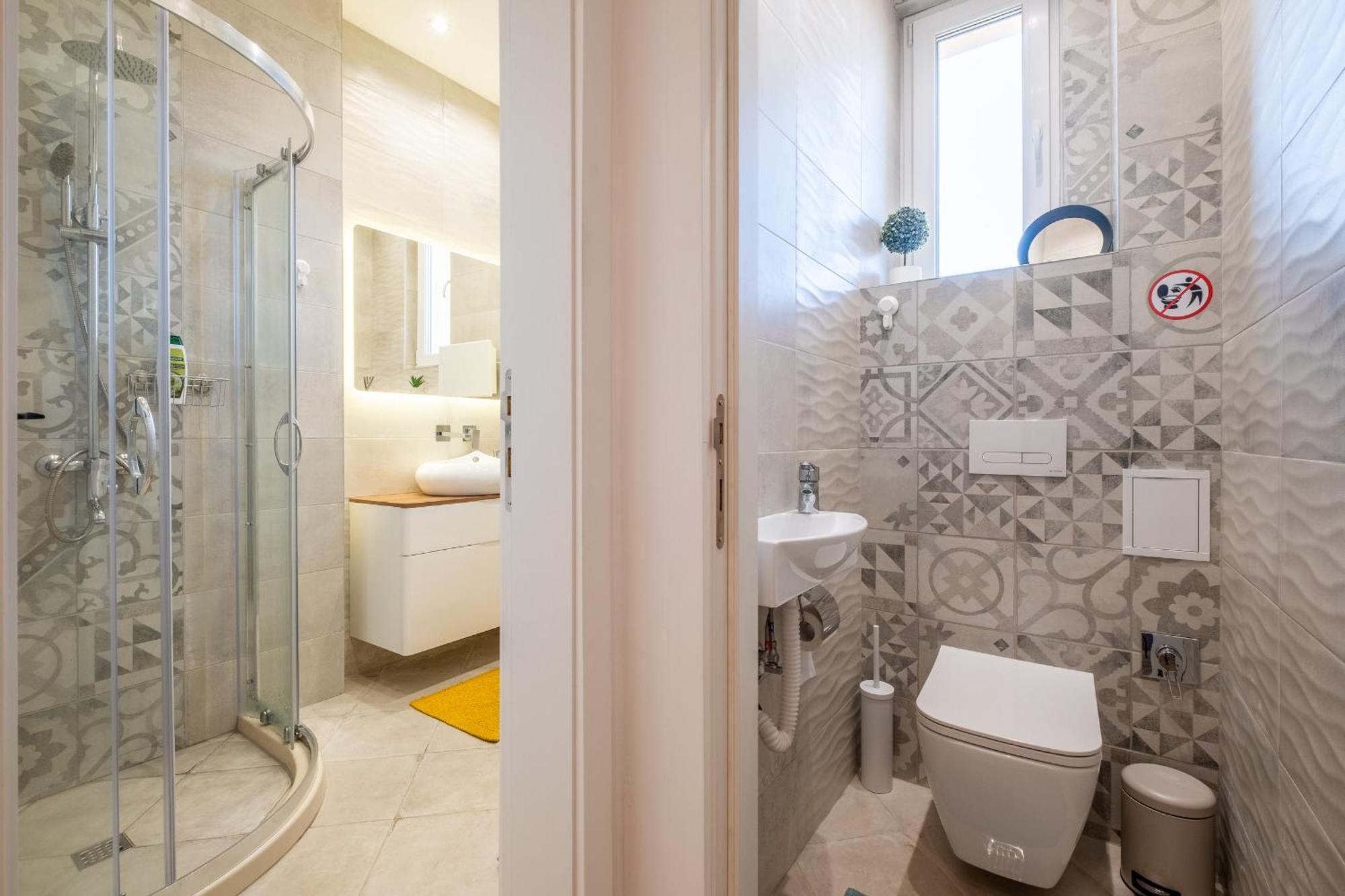 Bright - 2 Bedroom * Sofia